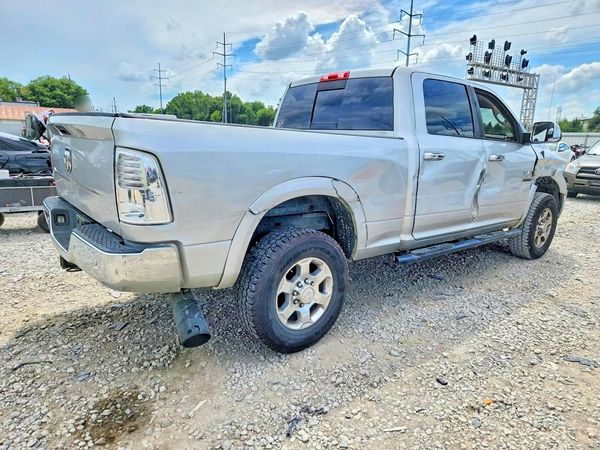 2016 RAM 2500 Laramie