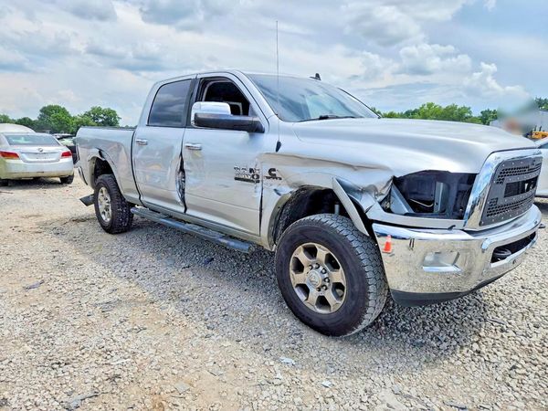 2016 RAM 2500 Laramie