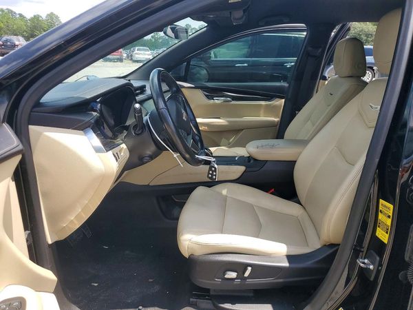 2019 CADILLAC XT5