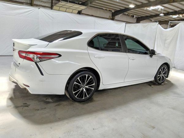 2018 TOYOTA CAMRY L/LE/SE/XLE