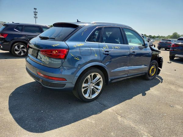2018 AUDI Q3