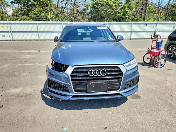 2018 AUDI Q3