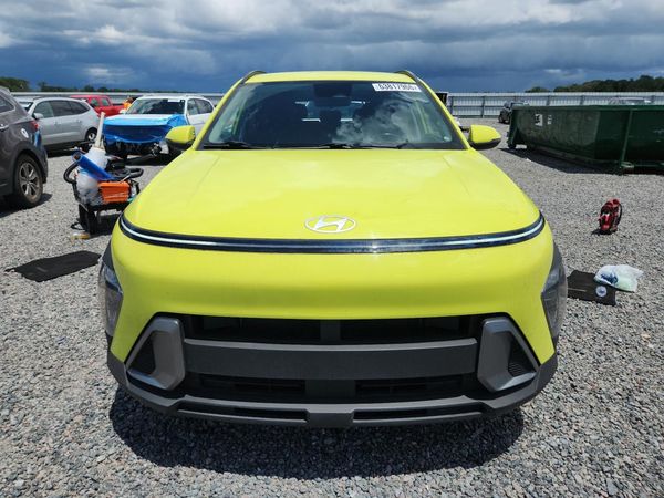 2024 HYUNDAI KONA SE