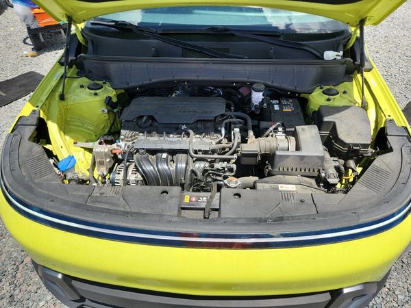 2024 HYUNDAI KONA SE