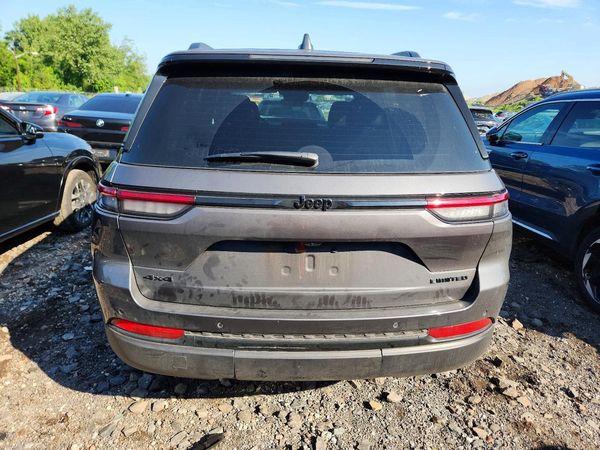 2025 JEEP GRAND CHEROKEE