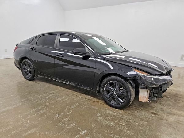 2023 HYUNDAI ELANTRA Blue