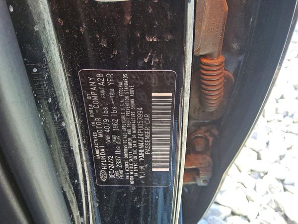 2023 HYUNDAI ELANTRA Blue