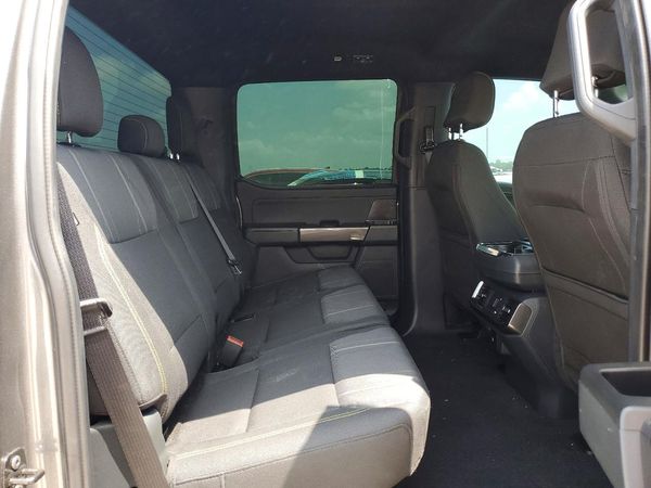 2024 FORD F150