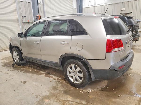 2013 KIA SORENTO