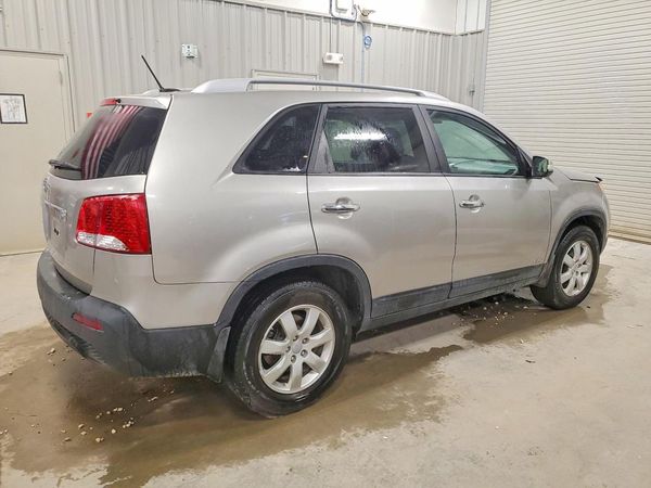 2013 KIA SORENTO