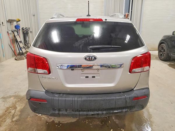2013 KIA SORENTO
