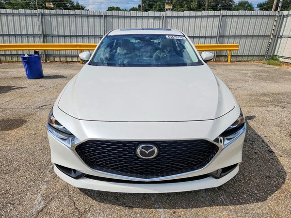2023 MAZDA 3 Preferred Package