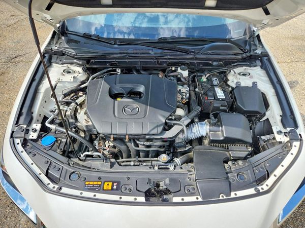 2023 MAZDA 3 Preferred Package