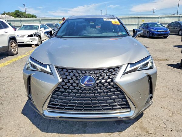 2021 LEXUS UX 250h Premium