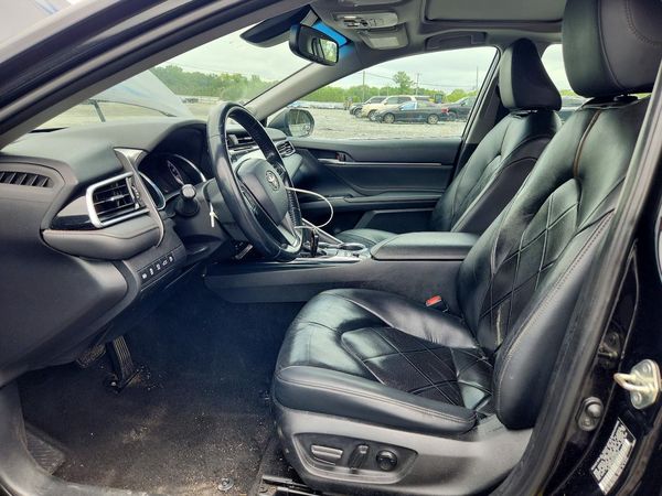 2018 TOYOTA CAMRY SE/XLE Hybrid