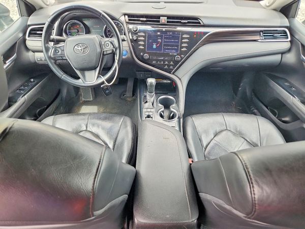 2018 TOYOTA CAMRY SE/XLE Hybrid