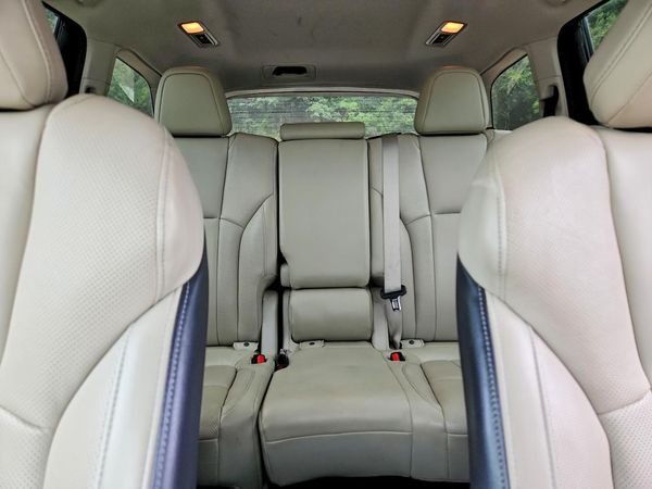 2021 SUBARU ASCENT Limited 8+ES+KA