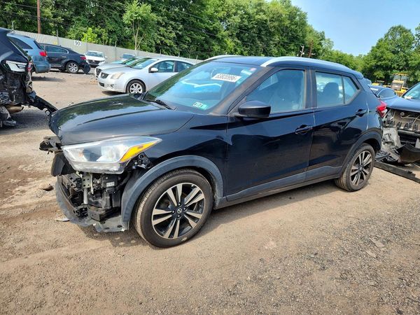 2019 NISSAN KICKS