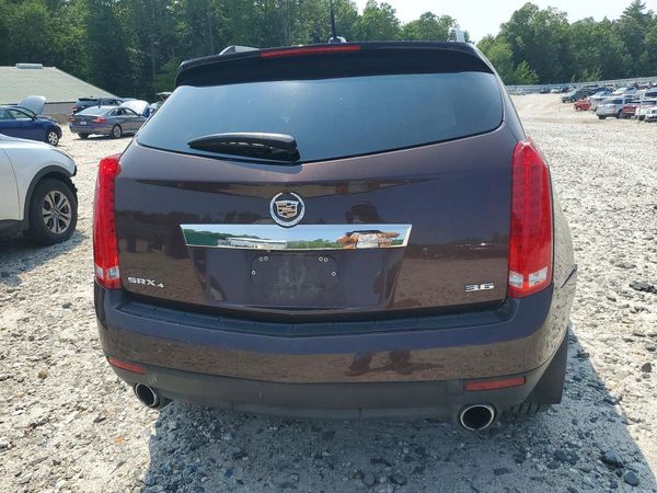2015 CADILLAC SRX Performance