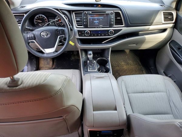 2016 TOYOTA HIGHLANDER Base/Hybrid