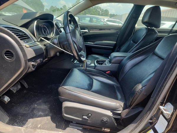 2020 CHRYSLER 300