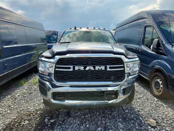 2024 RAM 3500 Tradesman