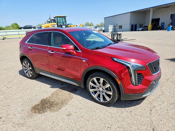 2019 CADILLAC XT4 Premium Luxury