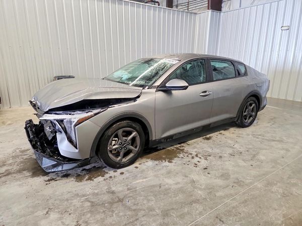2026 KIA K4 LX, LXS