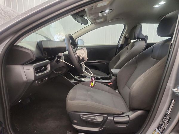 2026 KIA K4 LX, LXS