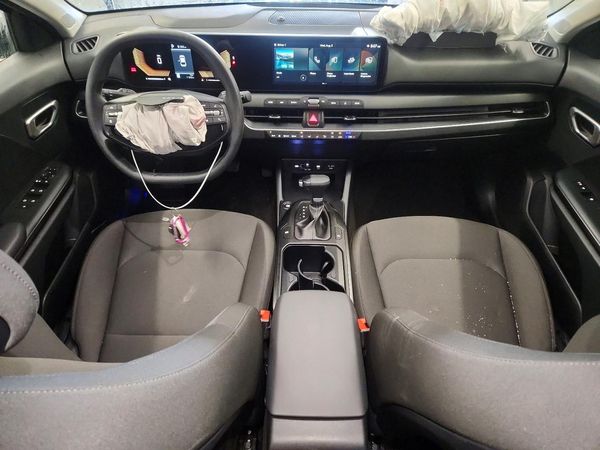 2026 KIA K4 LX, LXS
