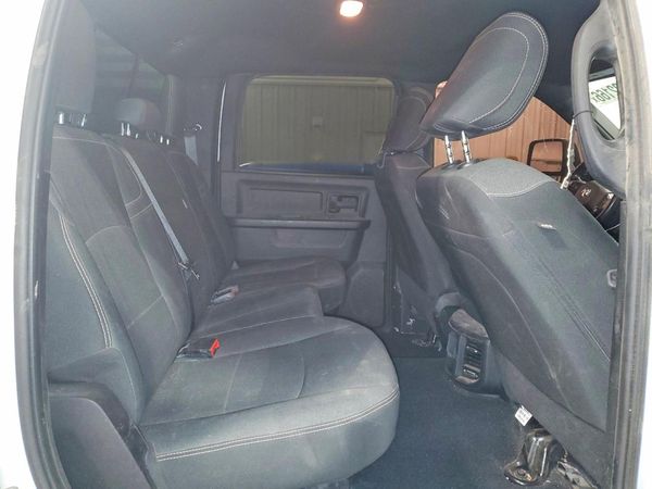 2023 RAM 3500 TRADESMAN CREW CAB 4X4