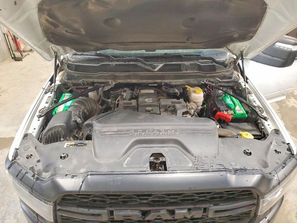 2023 RAM 3500 TRADESMAN CREW CAB 4X4