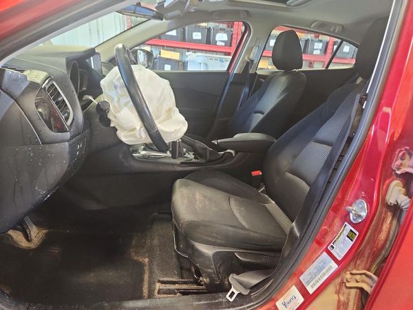 2016 MAZDA 3 Grand Touring/GT — DENT