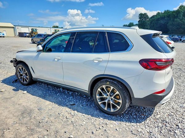 2022 BMW X5 sDrive40i