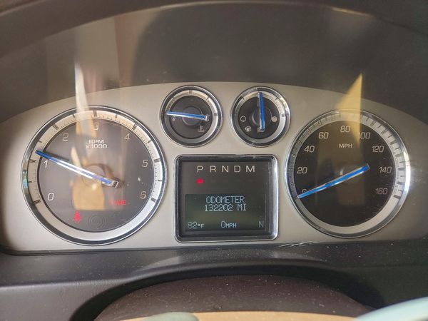 2013 CADILLAC ESCALADE ESV Premium