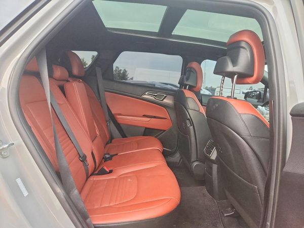 2025 KIA SPORTAGE SX-PRESTIGE (SX-P)