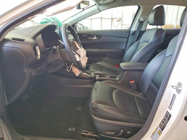 2019 KIA FORTE EX
