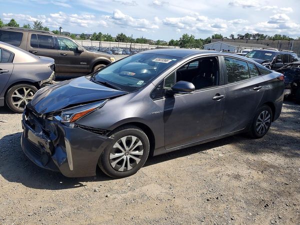 2019 TOYOTA PRIUS LE/XLE