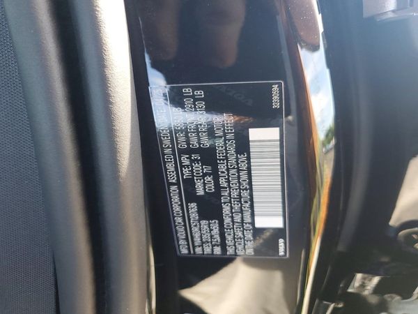 2026 VOLVO XC60 Plus Dark