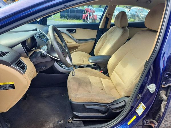 2013 HYUNDAI ELANTRA
