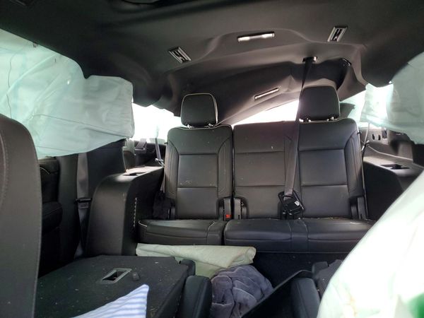 2021 CHEVROLET SUBURBAN Premier