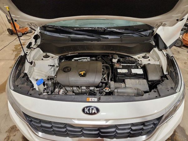2021 KIA SELTOS LX