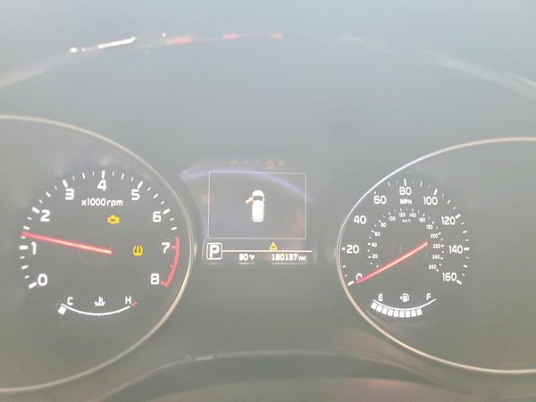 2015 KIA SEDONA GLS - Middle level — ODOM