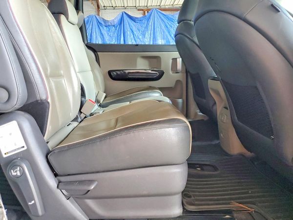 2015 KIA SEDONA GLS - Middle level — PSRS