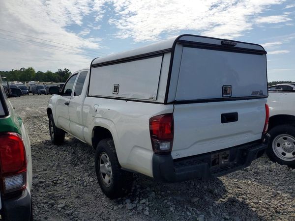 2020 TOYOTA TACOMA SR5