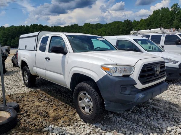 2019 TOYOTA TACOMA SR5