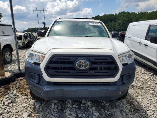 2019 TOYOTA TACOMA SR5
