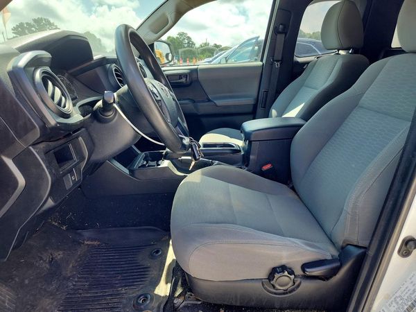 2019 TOYOTA TACOMA SR5