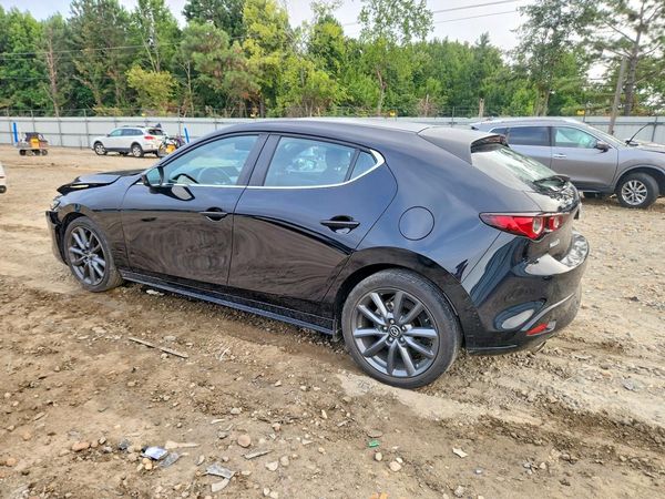 2022 MAZDA 3 Preferred Package