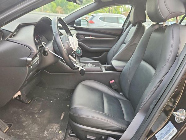 2022 MAZDA 3 Preferred Package